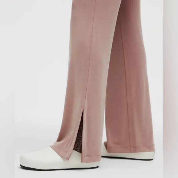 lululemon flare pants - Picture 8 of 9